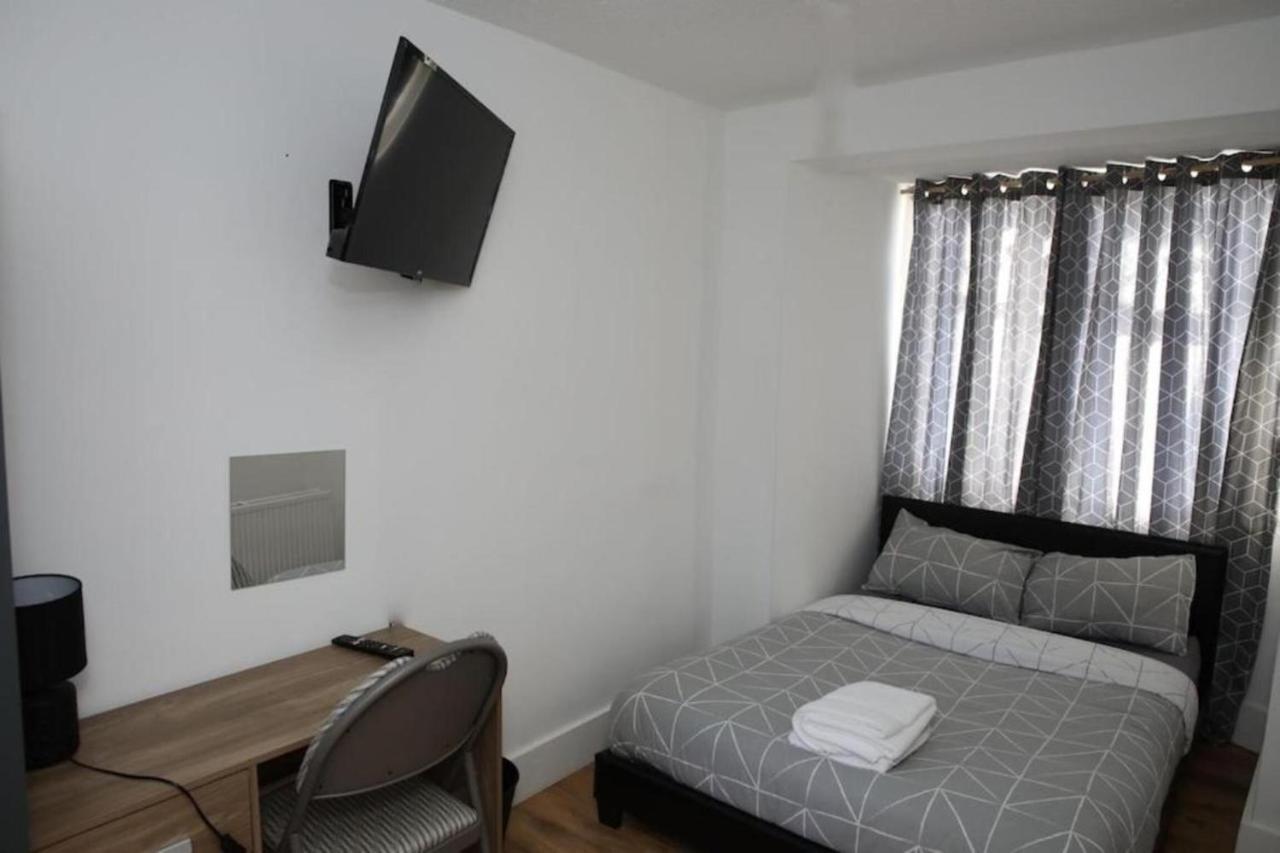 Oyo Timi Holiday Homes London Exterior foto
