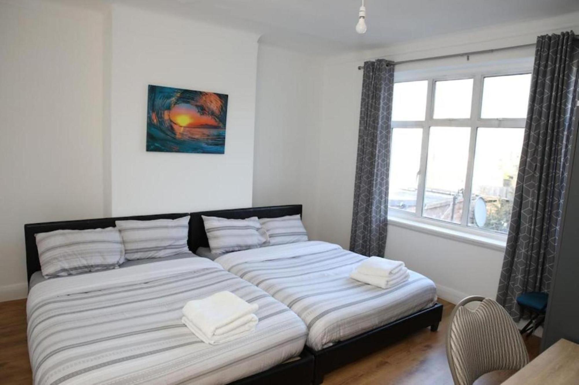 Oyo Timi Holiday Homes London Exterior foto